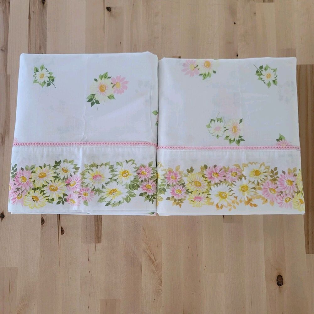 Vintage 70s Morgan Jones Daisy Floral Twin Flat Sheet Lot 2 PCS Cottage Hippie